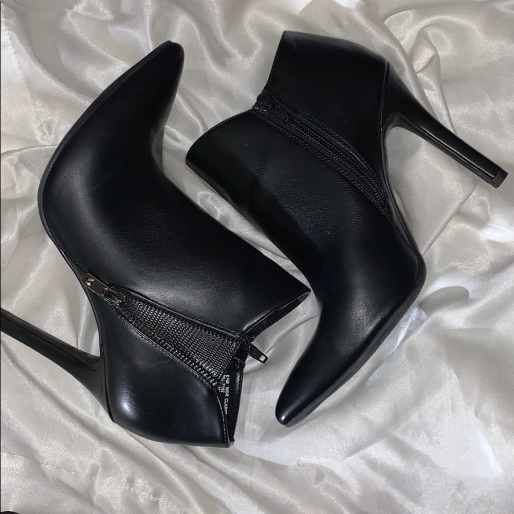 WORTHINGTON CLARKE ANKLE BOOTS SIZE 6 1/2
